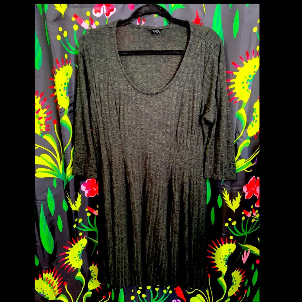 Olive green Heathered black ribbed sweater dress v neck 3/4 sleeve torrid 1